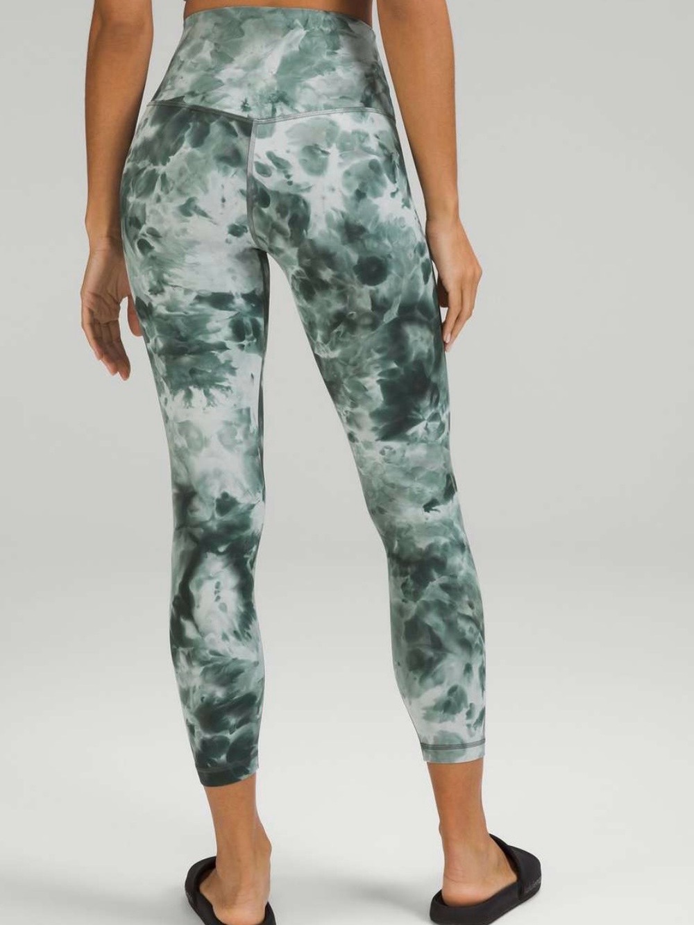 Lululemon Align Legging in Diamond Dye Starlight Smoked Spruce